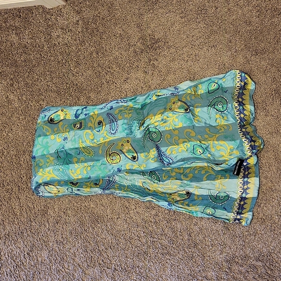 Scarf - Picture 2 of 2